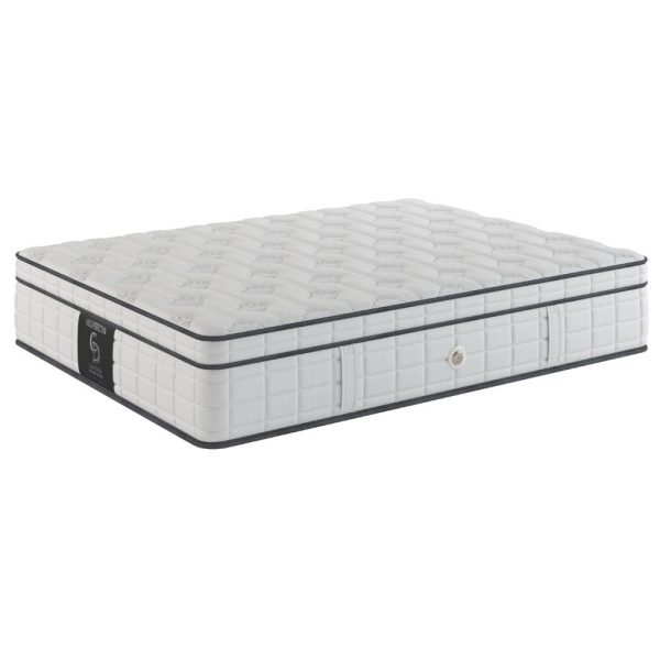Close-up of the Visco Perfection mattress by Camp David, showcasing its detailed quilted top and edge support